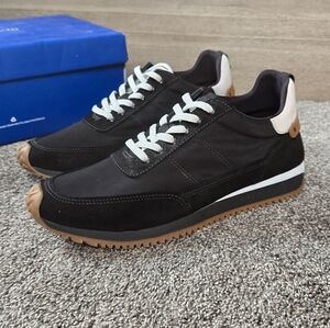 Vince Camuto Women's Maarten Sneaker NEW size 10.5